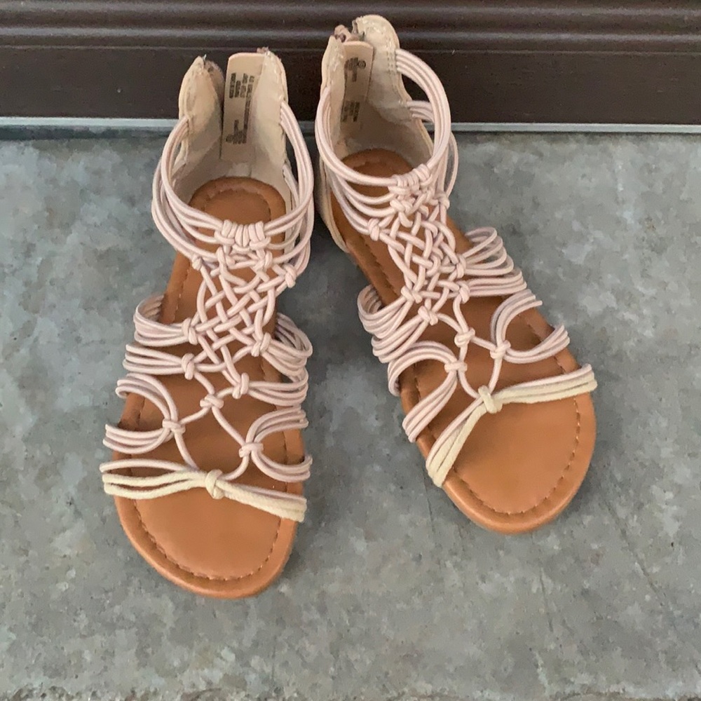 Justice Girls Sandals. Size 13. Beige